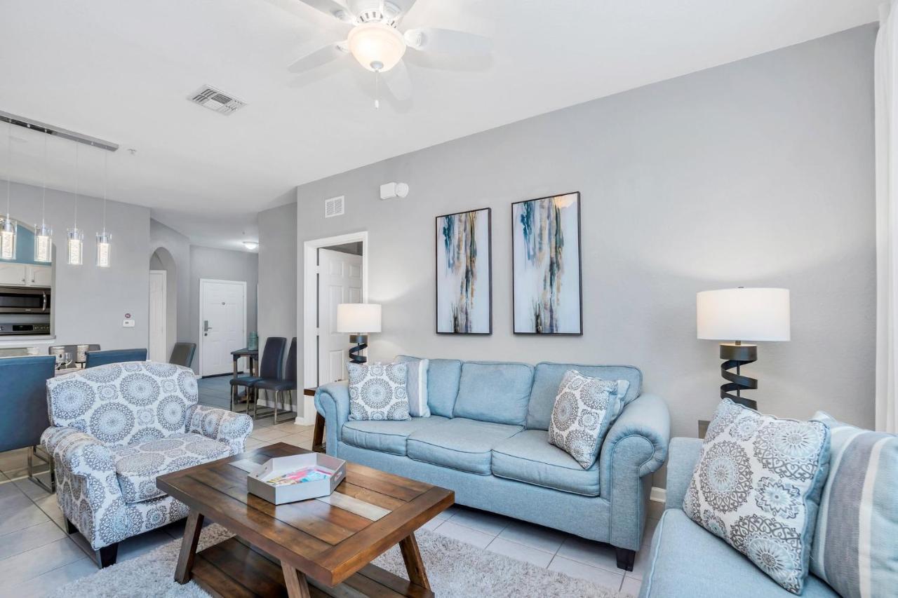 Updated Lakeview Condo, Minutes From Disney オーランド エクステリア 写真